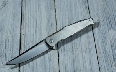 Outdoor enthusiasts trust the best switchblade knives for everyday carry and rugged adventures